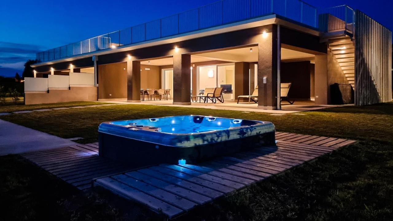 Ville Lazise Ada & Rico Buitenkant foto